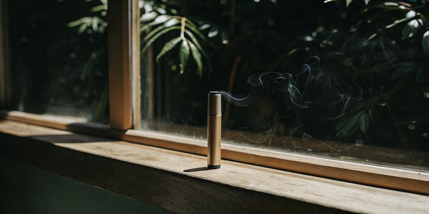 A modern delta 8 vape pen, one of the best delta 8 vapes for sale.