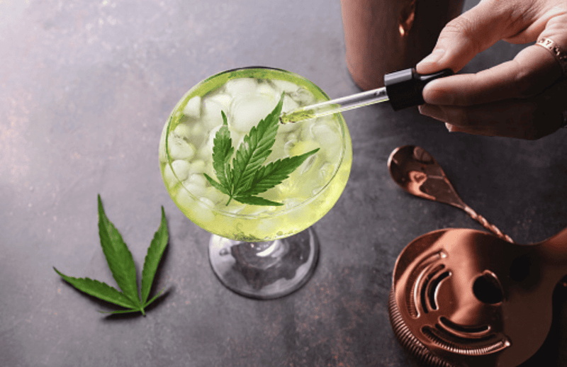 Delta 8 and Alcohol - Can You Mix The Two?